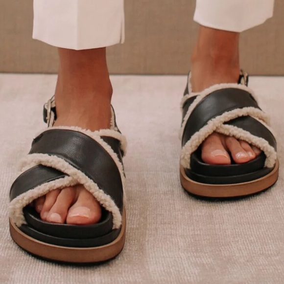 ALOHAS Black and Cream Sandals - Picture 4 of 8